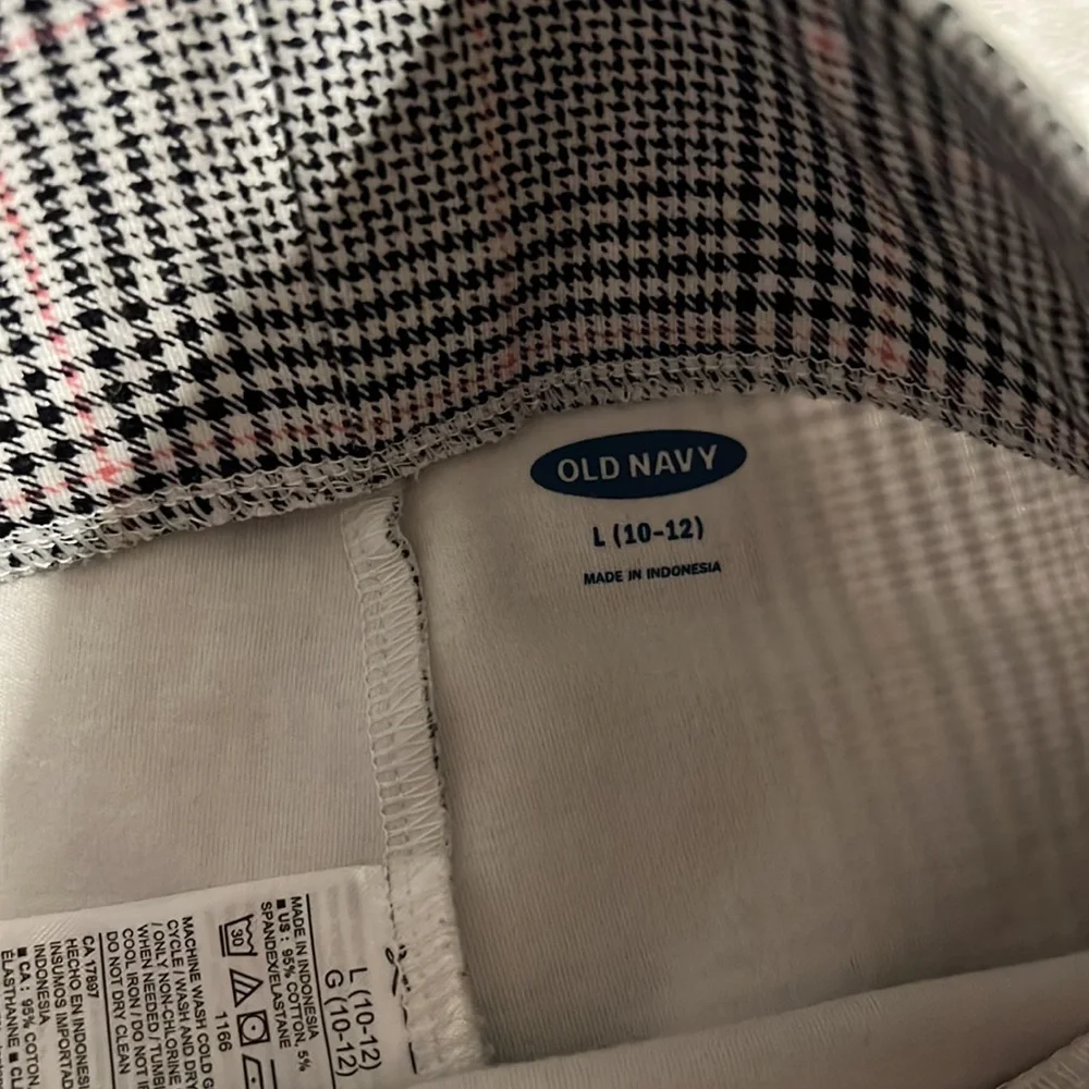 Old Navy Plaid Dressy Leggings